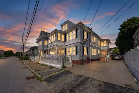136-138 Sanborn St, Lawrence, MA 01843