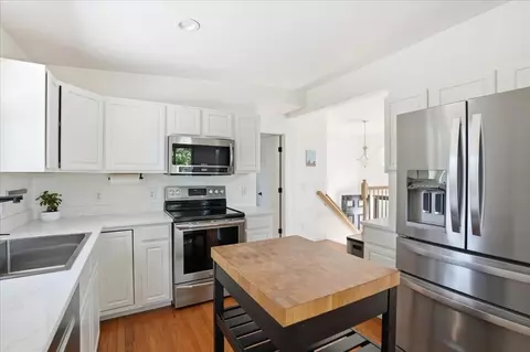 111 Wompatuck Rd, Hingham, MA 02043 photo 3