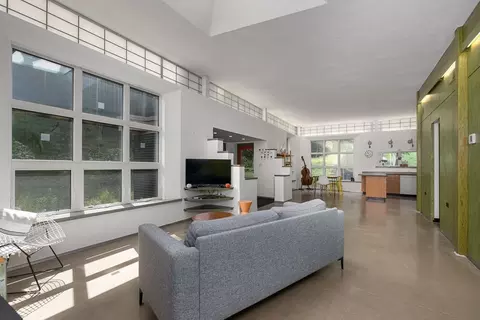 2 Laurel Hill Dr, Leverett, MA 01054 photo 5