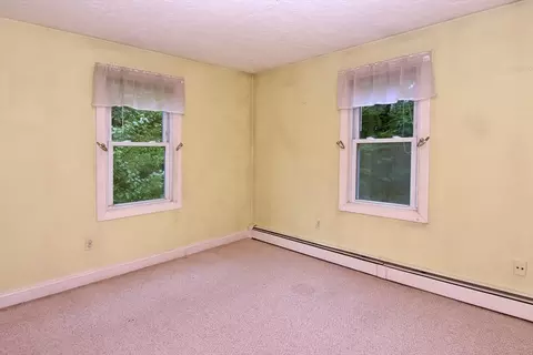 Bedroom - 357 Barre Rd, Oakham, MA 01068 photo 4 of 6