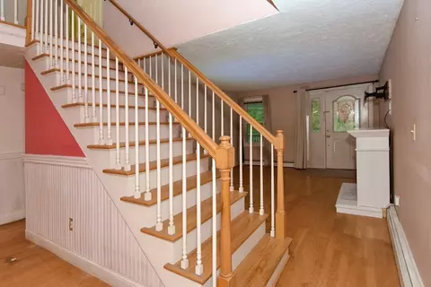 Entry Way - 357 Barre Rd, Oakham, MA 01068 photo 2 of 2