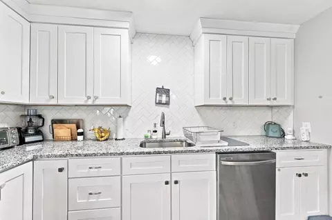 Kitchen - 434 Linden St #4, Fall River, MA 02720 photo 1 of 1