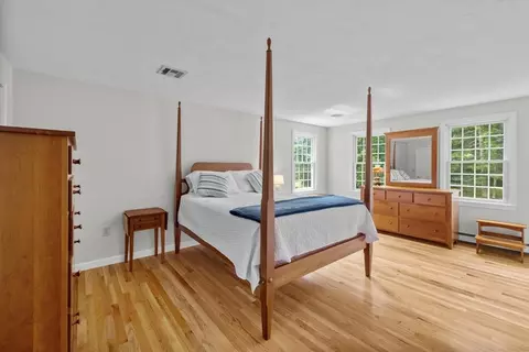 16 King Philip Path, Mendon, MA 01756 photo 22