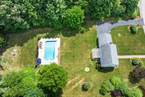 16 King Philip Path, Mendon, MA 01756 photo 39