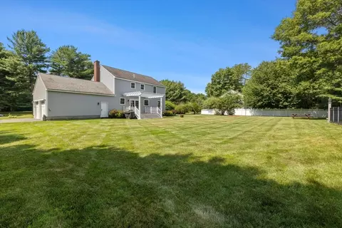 16 King Philip Path, Mendon, MA 01756 photo 30