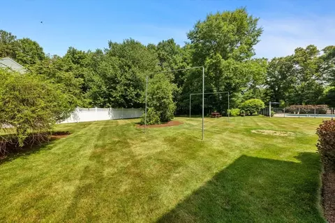 16 King Philip Path, Mendon, MA 01756 photo 28