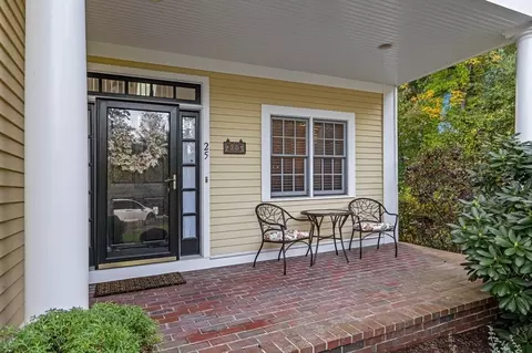 Exterior - 25 Whiting Ln #25, Hingham, MA 02043 photo 3 of 8