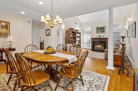 Dining - 25 Whiting Ln #25, Hingham, MA 02043 photo 4 of 4