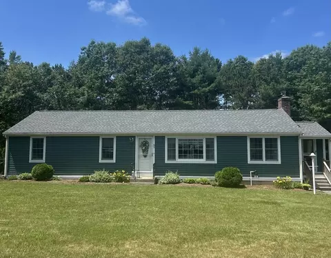 65 Flintlocke Dr, Plymouth, MA 02360