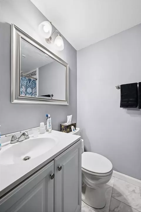 1 Johns Rd, Marblehead, MA 01945 photo 8