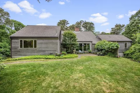 Exterior - 330 Champlain Rd, Chatham, MA 02633 photo 8 of 10