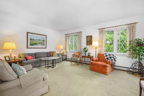 Living - 330 Champlain Rd, Chatham, MA 02633 photo 3 of 6