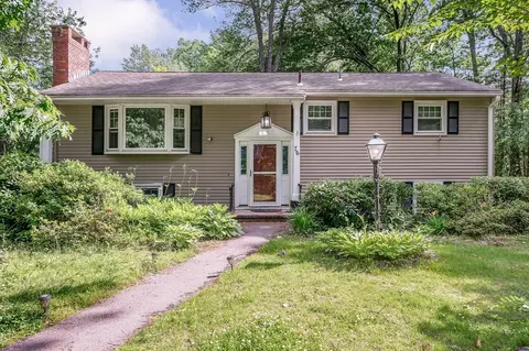 76 Maple St, Methuen, MA 01844