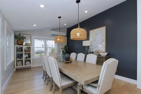 Dining - 22 Maple St, Wareham, MA 02571 photo 1 of 2