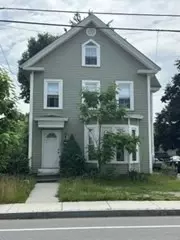 471 High St, Clinton, MA 01510