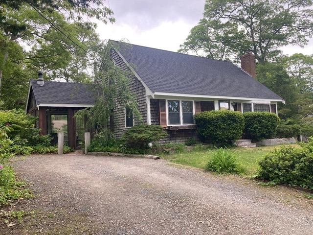 26 Adrena Ave, Barnstable, MA 02632