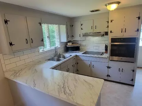 9 Cold Spring Rd, North Reading, MA 01864 photo 4