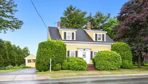 109-111 Liberty St, Danvers, MA 01923