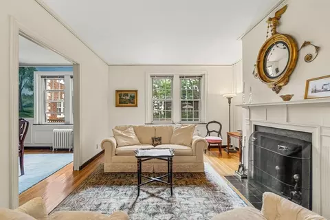 5 Arlington St #25, Cambridge, MA 02140