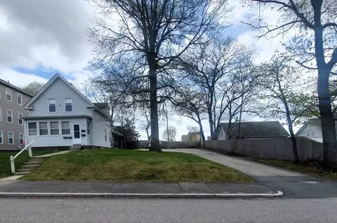 Exterior - 6 Buffum St, Worcester, MA 01603 photo 2 of 5
