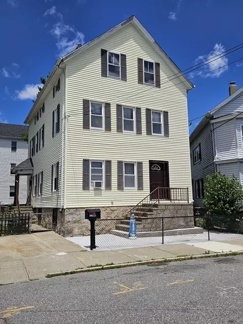 1380 Globe St, Fall River, MA 02721 photo 1