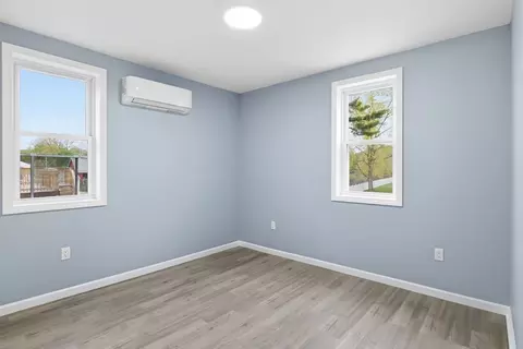25 Bourne St, Palmer, MA 01080 photo 12