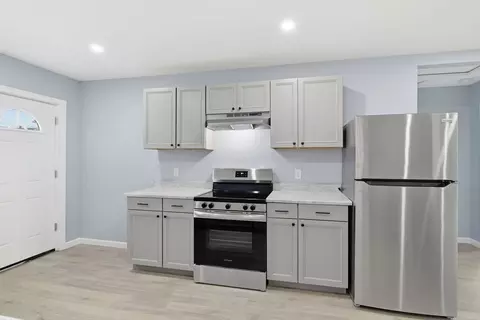 25 Bourne St, Palmer, MA 01080 photo 7