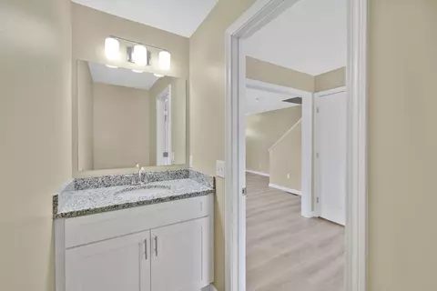 19-21 Biddle St, Springfield, MA 01129 photo 20