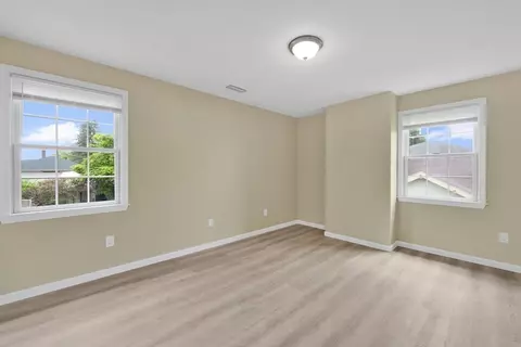 19-21 Biddle St, Springfield, MA 01129 photo 17