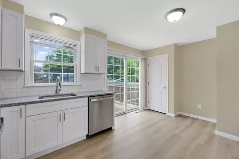 19-21 Biddle St, Springfield, MA 01129 photo 18