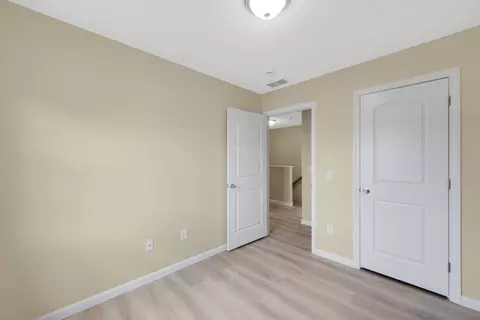 19-21 Biddle St, Springfield, MA 01129 photo 12