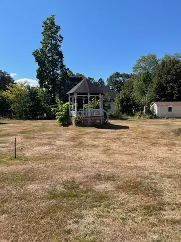 Exterior - 41 E Main St, Ayer, MA 01432 photo 6 of 7