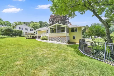 125 E Allen Ridge Rd, Springfield, MA 01118 photo 39