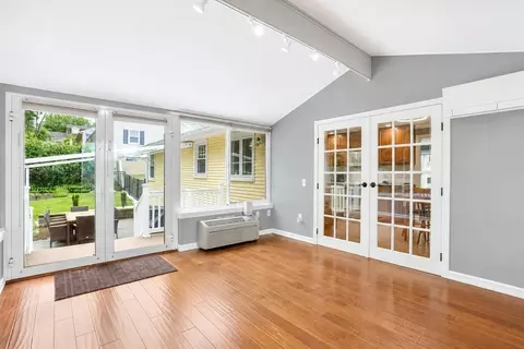 125 E Allen Ridge Rd, Springfield, MA 01118 photo 18