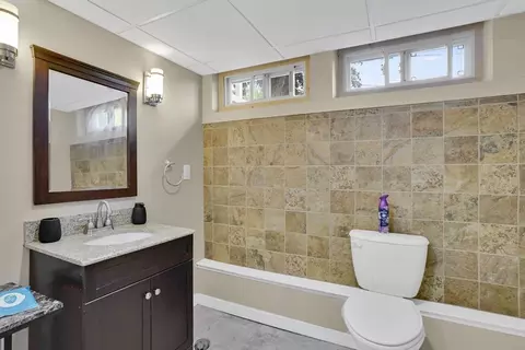 125 E Allen Ridge Rd, Springfield, MA 01118 photo 34