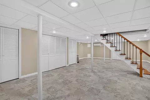 125 E Allen Ridge Rd, Springfield, MA 01118 photo 31