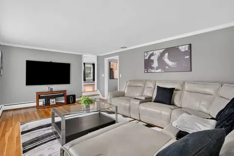 125 E Allen Ridge Rd, Springfield, MA 01118 photo 10