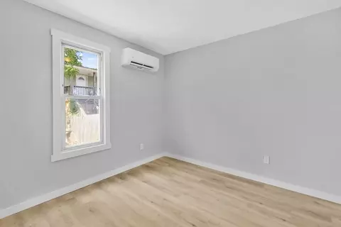 600 Union St, Springfield, MA 01109 photo 11