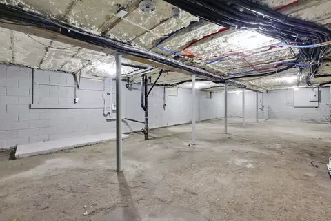 600 Union St, Springfield, MA 01109 photo 21