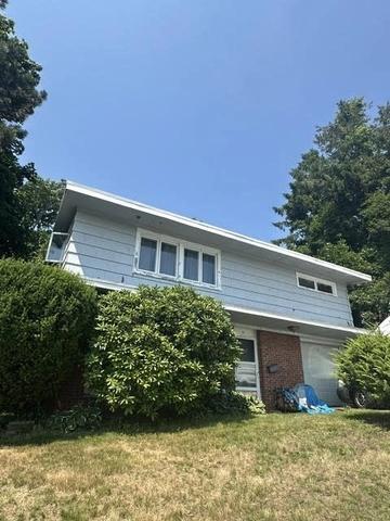 17 Mills Ter, Nahant, MA 01908