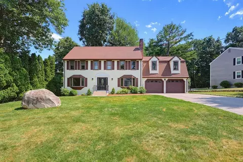 19 Lantern Ln, Milford, MA 01757
