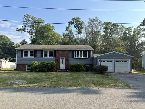 7 Keith Dr, Westport, MA 02790