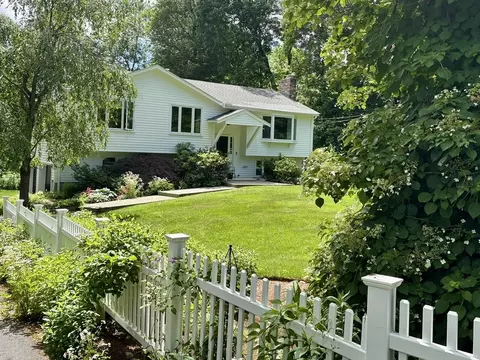 159 Appleton St, North Andover, MA 01845