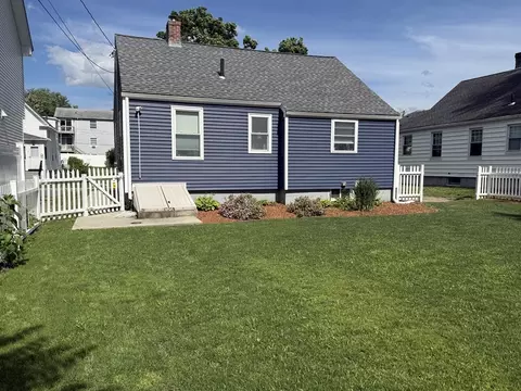 10 Standish, Worcester, MA 01604 photo 22