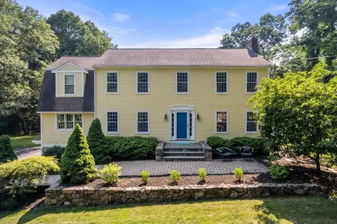24 Russett Hill Rd, Sherborn, MA 01770