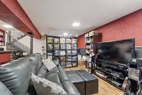 68 Murphy Rd, Hudson, MA 01749 photo 11