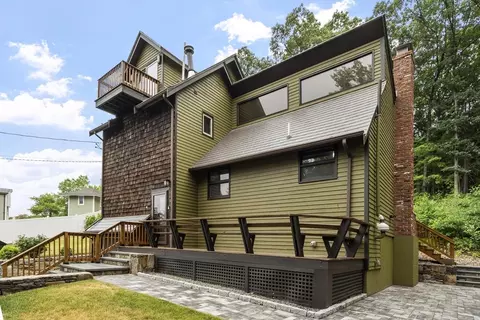 68 Murphy Rd, Hudson, MA 01749 photo 2