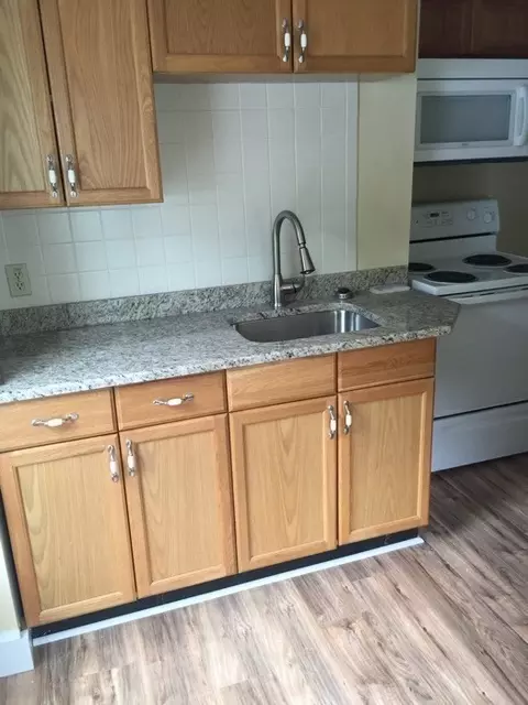 14 Central Ct, Beverly, MA 01915 photo 3