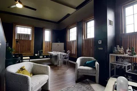 Living - 235 State St #413, Springfield, MA 01103 photo 4 of 14