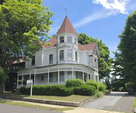 19 Buttonwoods Ave, Haverhill, MA 01830